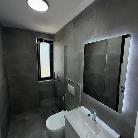 Hodo's House Penzion Berat